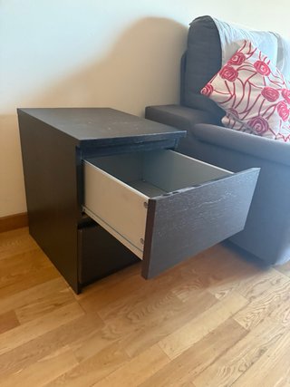 Cajonera negra con 2 cajones