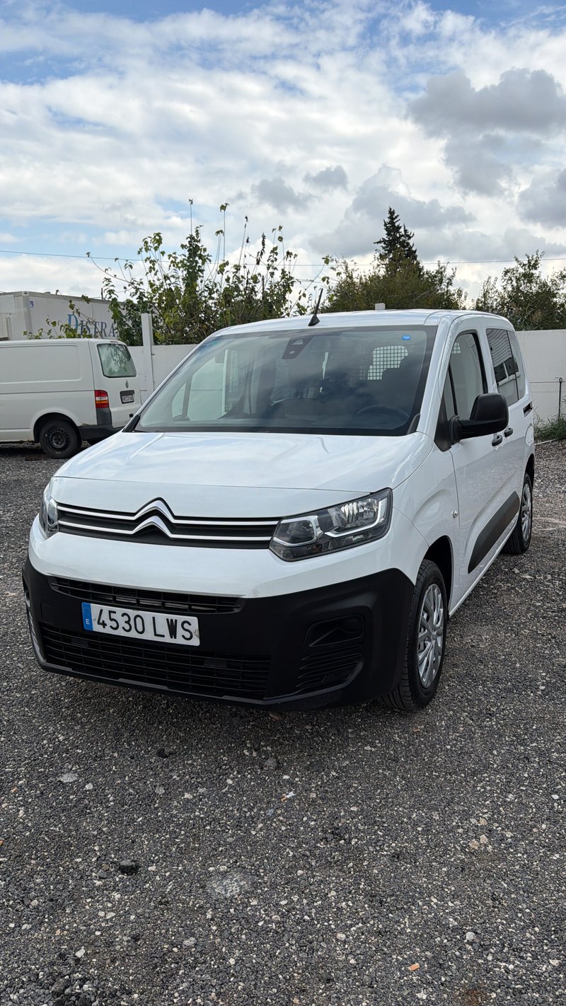 Citroën Berlingo Talla M BlueHDi S&S SHINE 2022
