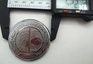EMBLEMA VOLANTE AMG 49MM