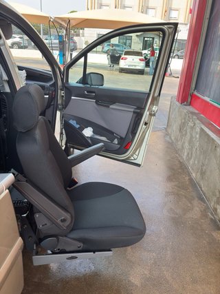 Peugeot 807 Asiento motorizado PMR 85000 km 2006