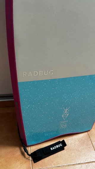 Tabla Radbug para surf