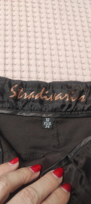 Falda Stradivarius Marrón Talla S