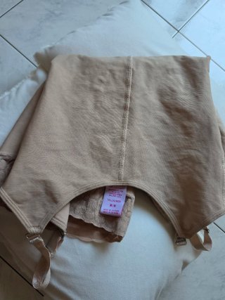 Faja Colombiana Beige Cremallera