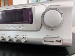 Amplificador Auna AMP-3800 BT 150W Bluetooth USB