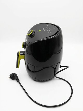 Freidora de aire Cecotec negra