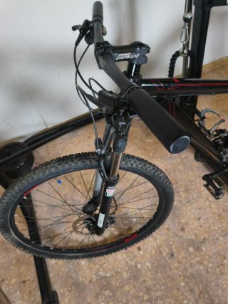 Bicicleta de Montaña Negra