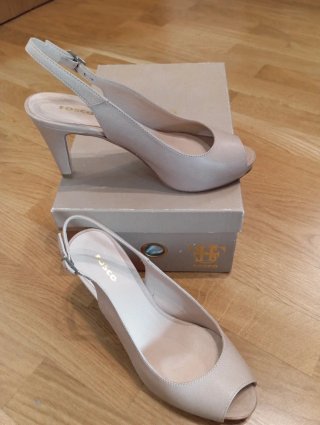 Zapatos de tacón beige N° 37