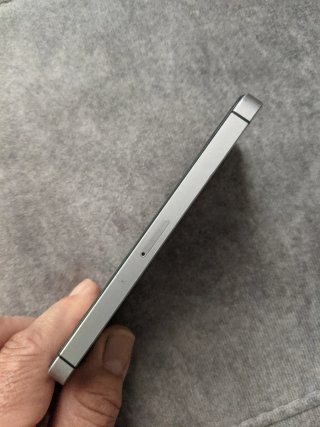 iPhone SE 32GB Gris Espacial en buen estado