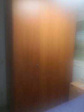 Armario madera 2 puertas