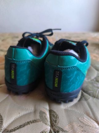 Botas de fútbol Tenth multitaco T38