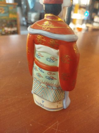 Statuetta ceramica stile giapponese