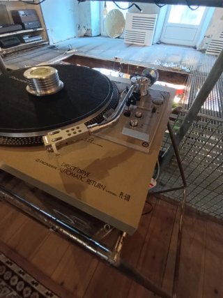 Giradiscos Pioneer PL-518