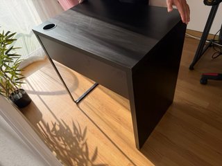 Escritorio negro