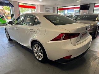 Lexus IS 300h Hybrid Drive Tecno
