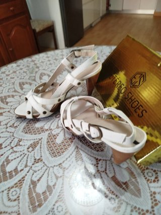Sandalias Etereo Shoes Blancas Verano
