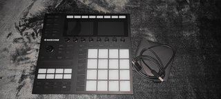 Native Instruments Maschine MK3 - Como Novo