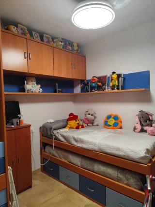Cama juvenil con cajones