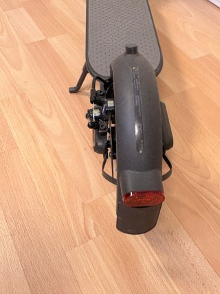 Xiaomi Mi Electric Scooter Essential