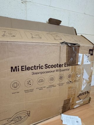 Xiaomi Mi Electric Scooter Essential
