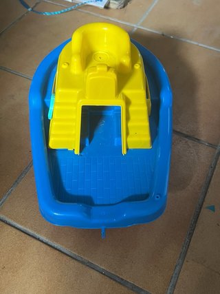 Barco de Juguete para Playa