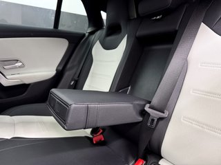 Mercedes-Benz CLA CLA 250 e Shooting Brake