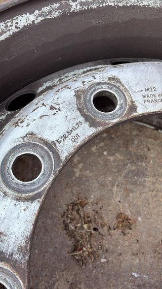Llanta Camión 285/75 R22.5