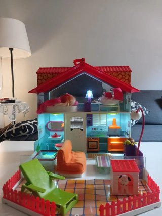 Casa con asa Barriguitas
