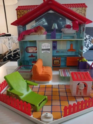 Casa con asa Barriguitas