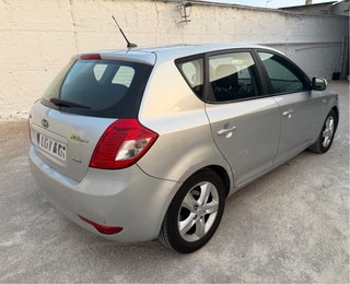 KIA Ceed 2010