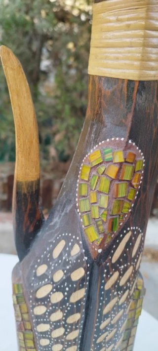 Gato decorativo de madera artesanal