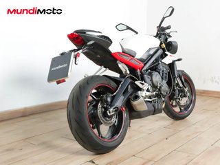 TRIUMPH STREET TRIPLE 765 R