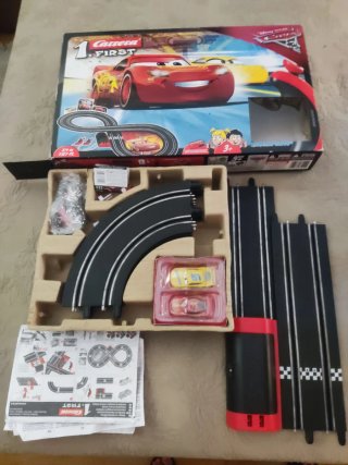 Pista Carrera First Disney Pixar Cars. PARA PIEZAS