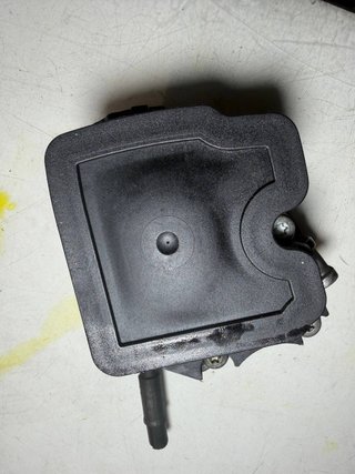 Bomba Dirección Mercedes A0044667001