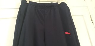 Chándal Puma azul y rojo talla 13-14