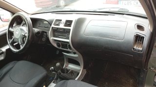 Nissan Terrano II 2001