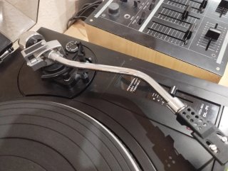 Platos DJ profesional Musicson, y mesa de mezclas