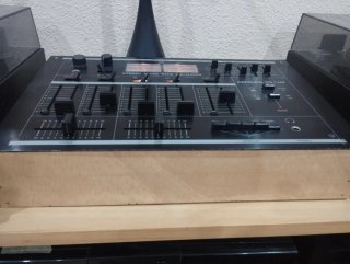 Platos DJ profesional Musicson, y mesa de mezclas