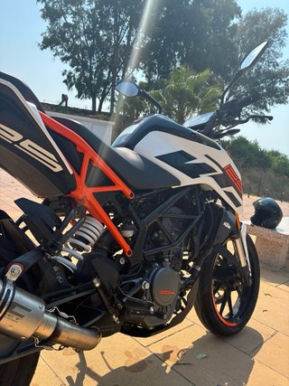 KTM Duke 125