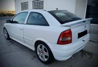 Opel Astra dti sport único dueño