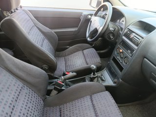 Opel Astra dti sport único dueño