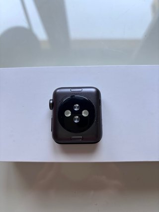 Apple Watch Series 3 38mm aluminum case