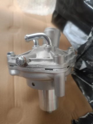 Bomba de Agua Honda Gold Wing 1500 NUEVA