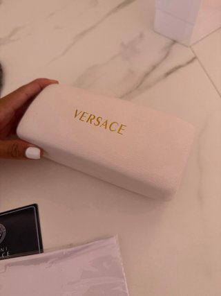 Occhiali da sole Versace dorati e grigi
