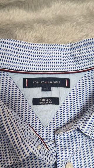 Camisa Tommy Hilfiger Azul y Blanca