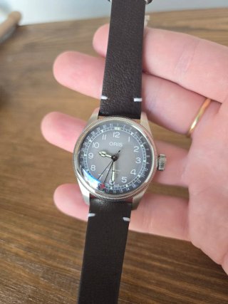 Oris big crown pointer date