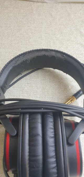 Auriculares de STUDIO SCARLETT