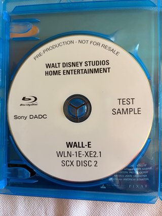 Lote 3 Blu-ray: Up, Los Pitufos y Wall-E