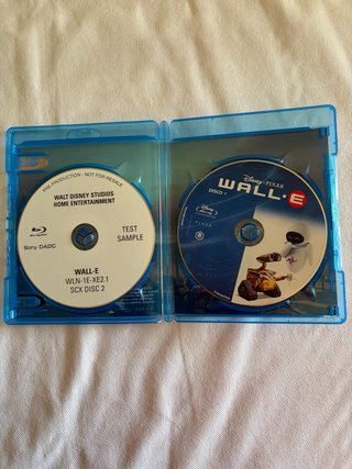 Lote 3 Blu-ray: Up, Los Pitufos y Wall-E