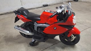 Moto BMW K 1300 S Roja y Negra