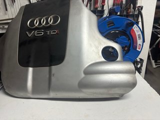 Tapa motor Audi V6 TDI A6 C5 Avant(c)